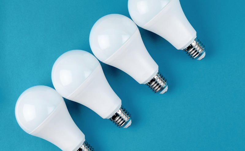 LED gasta muita energia? Qual lâmpada é mais econômica?